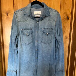 imogene and willie women's leah washed pearl snap - size small